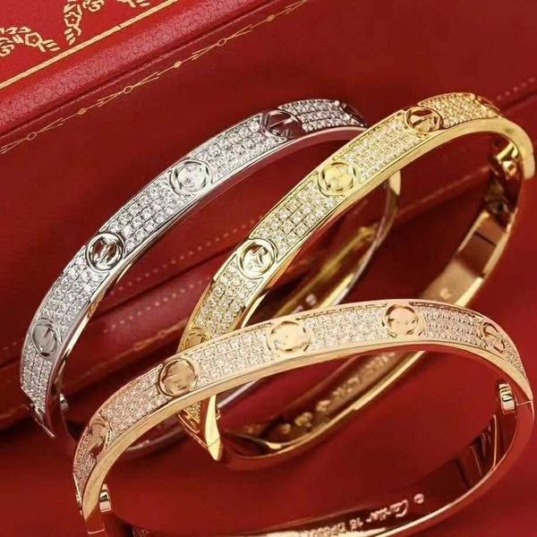 

designer new s925 silver screwdriver full sky star bracelet high edition internet red light luxury end crowd gifts his girlfriend as a gift, Black