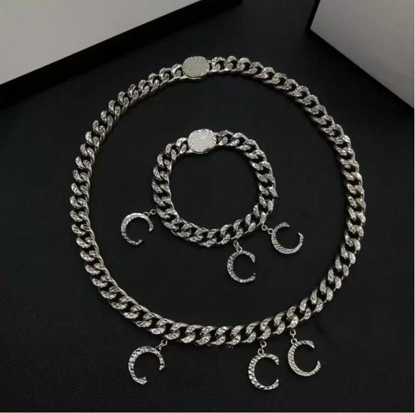 

pendant necklaces designer letter pendant necklaces fashion thick chain couples jewelled necklaces luxury stainless steel valentine day coup, Silver