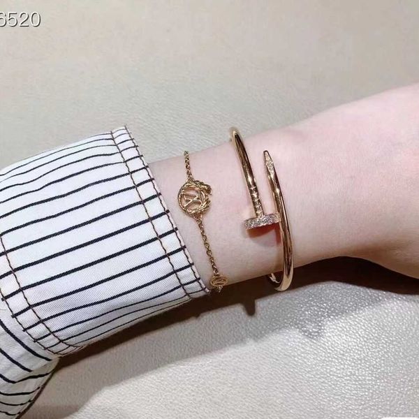 

internet celebrity classic head and tail band diamond nail bracelet details mot1, Black