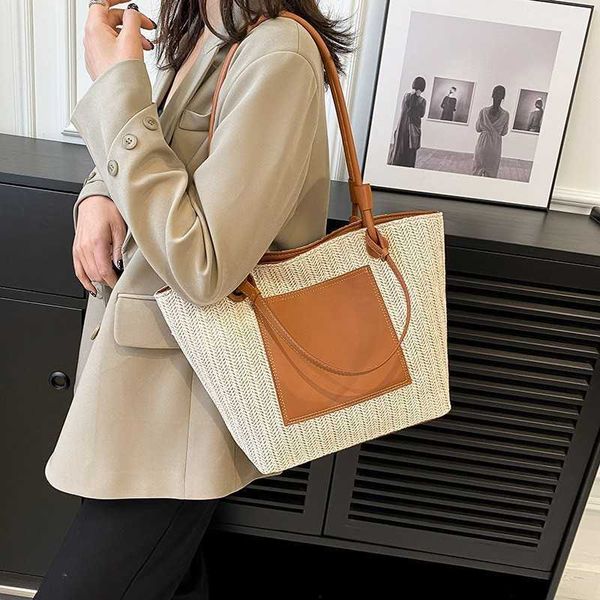 

beach bags grass woven large capacity tote bag for women outdoor leisure shopping handbag niche design westernized shoulder
