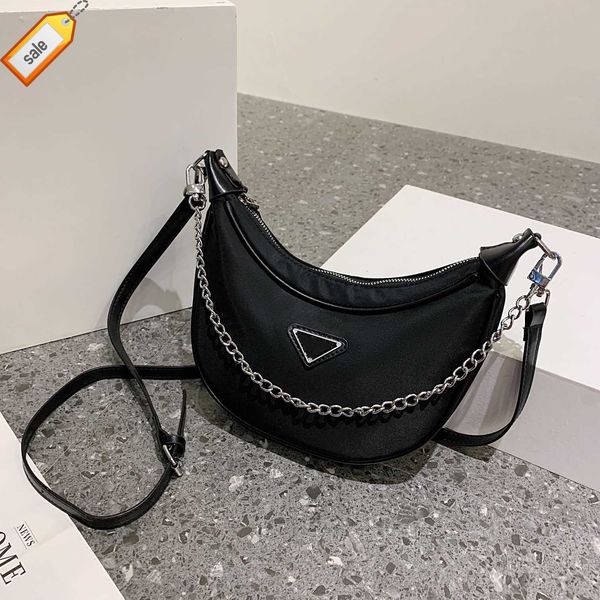 

brand designer shoulder bags cross-body bag tote new women's fashion sense brand fanny pack multi-functional portable shoulders scallop