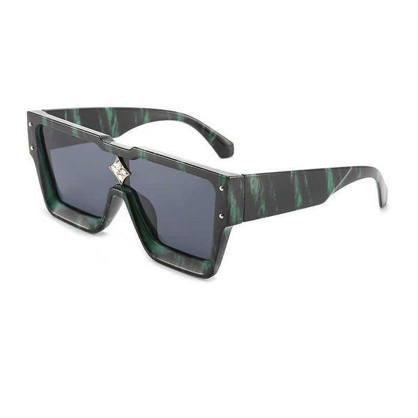 

2021 new large frame one-piece trend women's sunglasses leopard sunglasses 21047, White;black