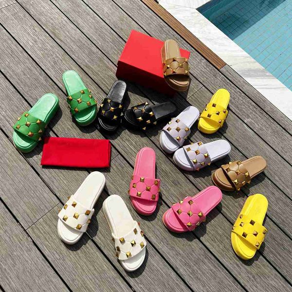 

casual shoes quilted roman rivets flat slippers sandals vshaped napa rhombus pattern same tone stitching lightweight padded s, Black