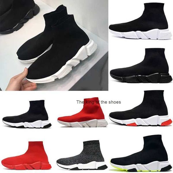 

2023 sock shoes men women graffiti white black red beige pink clear sole lace-up neon yellow mens womens socks speed runner trainers flat pl