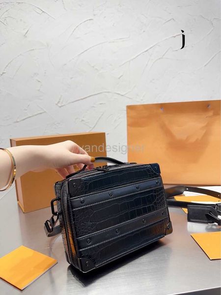 

designer bag soft trunk early spring new crocodile stone pattern small shoulder bag handbag makeup bag crossbody bag for women