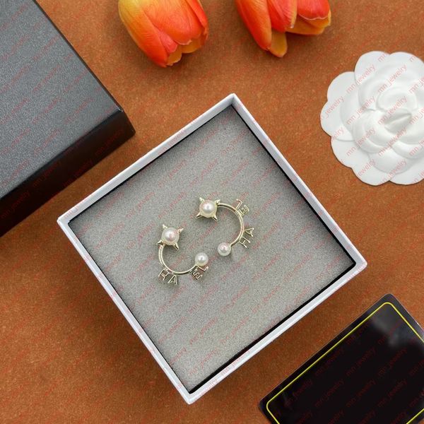 

brass half hoop cute stud ladies earrings. more young. designer earrings for women. brand high-end jewelry., Golden;silver