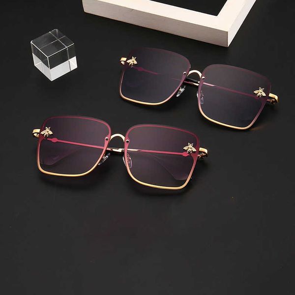 

bee 2021 new fashion metal frame sunglasses square sunglasses, White;black
