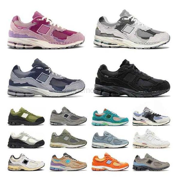 

2002r b2002r athletic mens women luxury casual shoes triple s black white protection pack pink rain cloud phantom sea salt sail designer bow