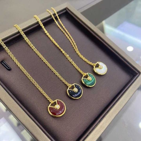 

original designer s925 silver carti talisman necklace plated with 18k rose gold white fritillary red agate safety charm full diamond collarb