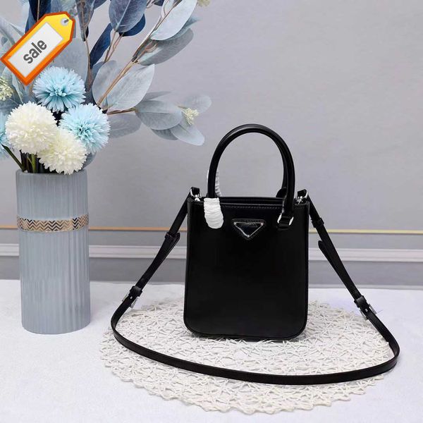 

women's brand designer bag handbags shoulder bags tote 2023 new mini textured leather tote bags portable mobile phone bag gift box pack
