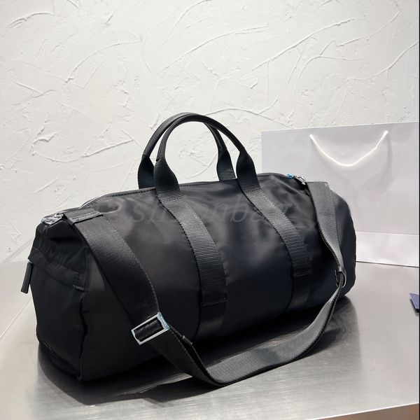 

designer travel bags men re-nylon saffiano trim duffel bag handbags large capacity holdall carry luggages duffel bags luxury luggage gentlem