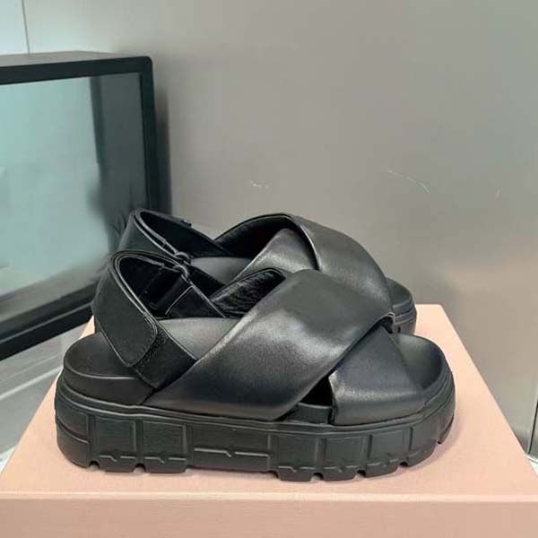 

designer women sandalsthick bottom bread slides fashion sandal crystal calf leather quilted casual shoes platform slippers size 35-41 with b, Black