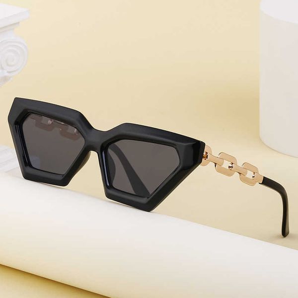 

fashionable cat eye sunglasses trendy women personalized small frame chain sunglasses women sunglasses, White;black