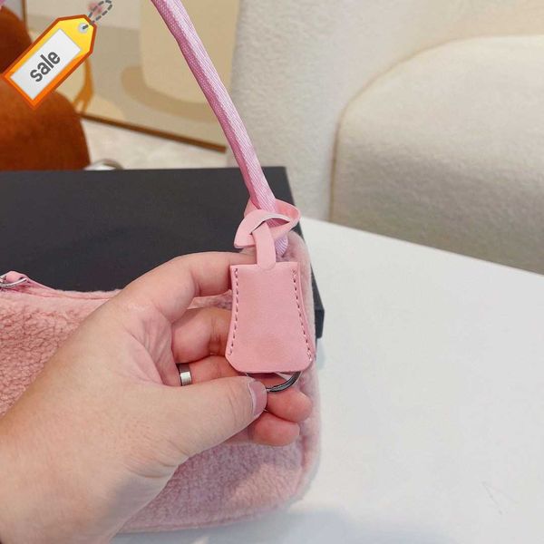 

women's brand designer handbags shoulder bags tote the latest brands high-end fashion casual miu women bag multi-functional portable to