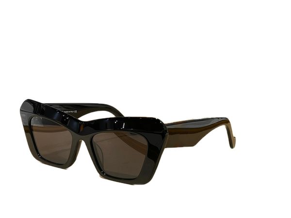 

womens sunglasses for women men sun glasses mens fashion style protects eyes uv400 lens with random box and case 40036, White;black