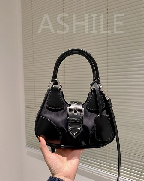 

designer fashion women's shoulder crossbody bags elegant and vnderstated chain women underarm packaga bag