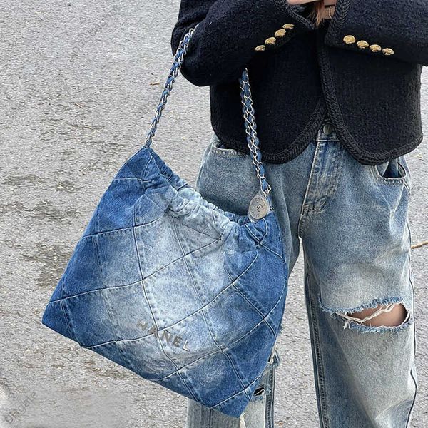 

small fragrance 23s denim bin bag lingge wash color changing shopping bag large capacity shoulder bag