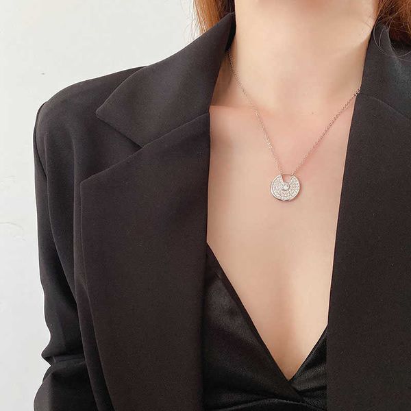 

internet celebrity cold loly high edition colorless full diamond carti same amulet necklace female collar chain brass with logo, Silver
