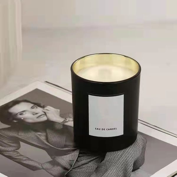 

2023 new products scented granny 200g n5 aromatherapy candle luxury candle black jar crystal box gift