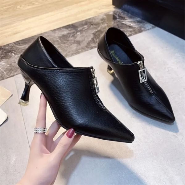 

2023 high-heeled dress shoes women luxury crystal high heels pointed toe sandals pumps summer thick party cozy ladies zapatos, Black