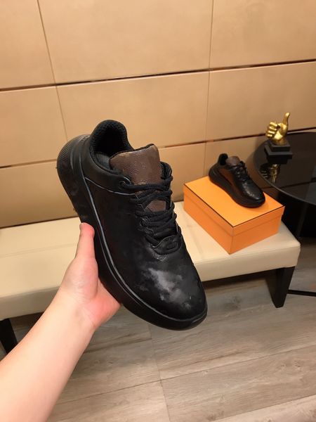 

designer luxury sneakers men and women high shoes retro camouflage graffiti leather casual shoes inner lock shoes hy0503, Black