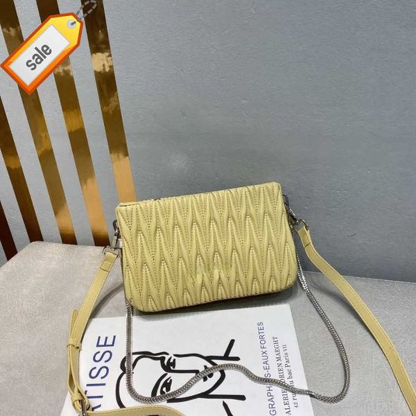 

r shoulder bags crossbody bags tote 2023 new women's fashion mini small square bag portable leather envelope package factory direct sal