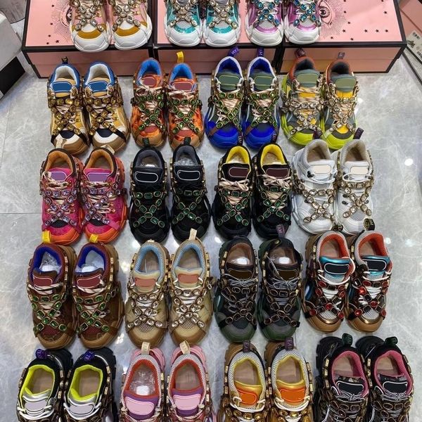 

flashtrek designer sneakers rhyton casual shoes brand vintage platform shoes men women multicolor running sneaker size 35-45 02, Black