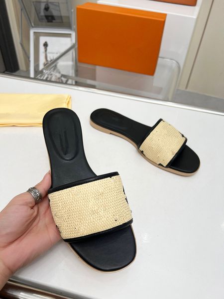 

luxury sandals genuine leather beach slipper designer slides leather classic ladies sandal summer flat shoes fashion 0609, Black