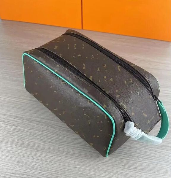 

genuine leather fashion luxurys designers cosmetic bags mini pouch louiseitys handbags viutonitys vuttonity lvity tote wallets toiletry make