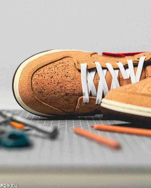 

dunks 20th anniversary durable and breathable replaceable hook low board shoes men's panda black and white cork color