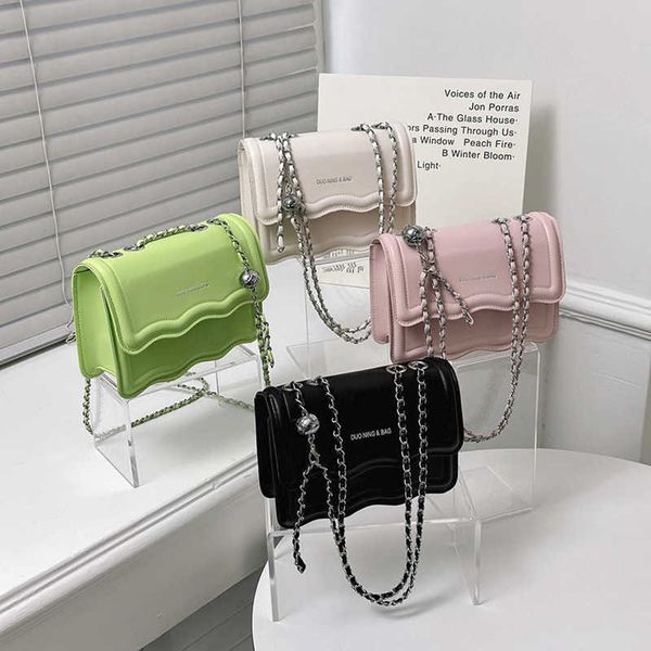 

light luxury texture bag for women 2023 spring fresh and fashionable wave pattern small square bag chain strap one shoulder crossbody bag