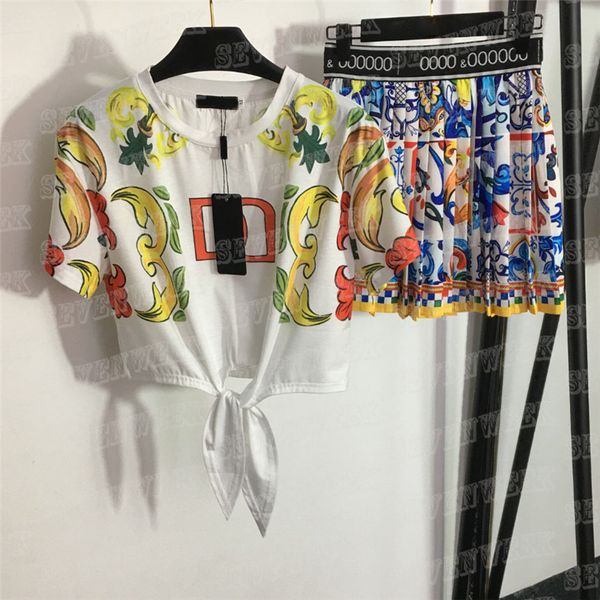 

letter print t shirts dress suits for women designer vintage pleated skirts short sleeve tees with tie girl lady clothing sets, White
