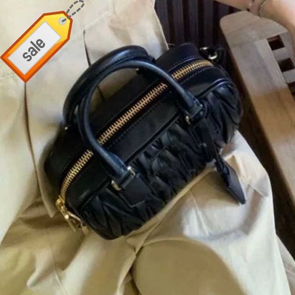

women's brand designer handbagsshoulder crossbody bags tote new miu bowling bags mini handheld boston sheepskin pleated small square to