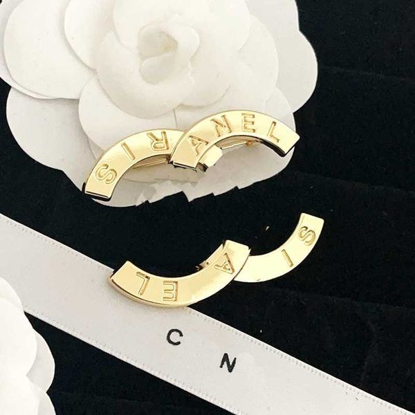 

street brand girl embossed brooch luxury 18k gold plated brooch party gift luxury lapel brooch designer badge brooch spring fashion accessor, Gray