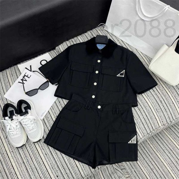 

women's two piece pants designer spring and summer new work clothes wind lamp core velvet lapel short sleeve with shorts fashion suit w, White