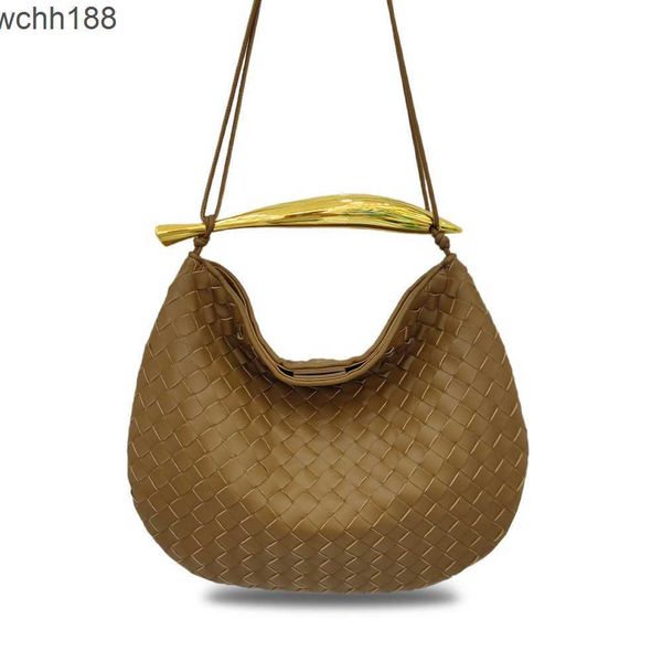 

leather designer lady bag capacity 2023 venetas bags large bottegas shark woven single 39cm shoulder crossbody handheld for women 9o2b