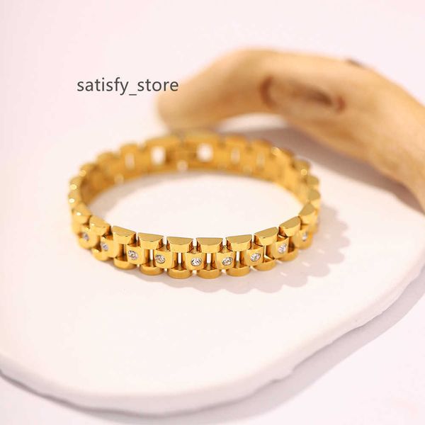 

fashion jewelry bracelet bangle moissanite 18k pvd stainless steel metal bracelet with cubic zirconia watch bracelet, Silver