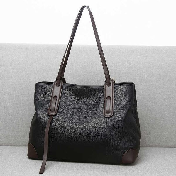 

genuine leather handheld bag for women new fashion high capacity tote bag for women commuter fashion soft cowhide shoulder bag