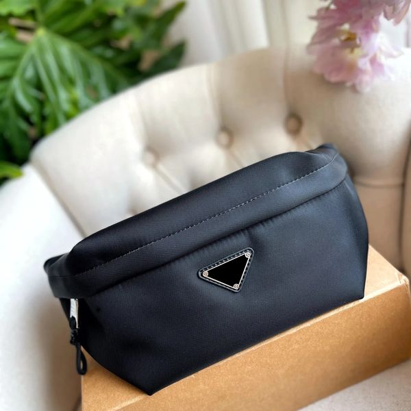 

classic black designer bag waist bag universal chest bag nylon shoulder bag men fany pack bum bags crossbody bag