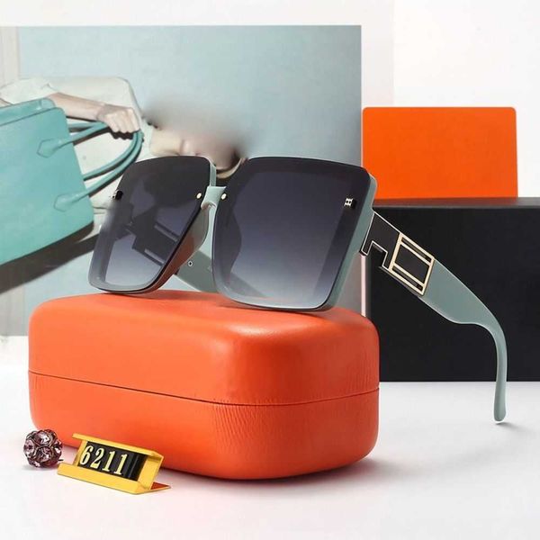 

luxury designer sunglasses classic sunglass eyewear goggles outdoor beach driving men women 5 colours available good nice recommend, White;black