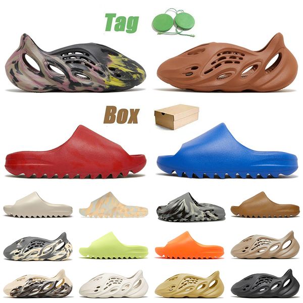

2023 new summer foam runners sandals designer women mens yeezs slides mx carbon clay red azure onyx runners kanyes runner sandale loafers sh, Black