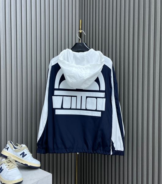 

2023 summer womens tracksuits sportsuit lady white blue splicing sunscreen jacket elastic waist shorts print sport hoodies suit designer blu