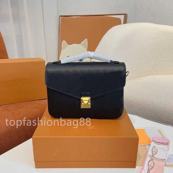 

luxurys designers bag embossing flower pochette women handbag messenger bags genuine leather elegant womens shoulder crossbody bag brand bag