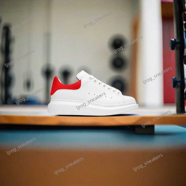 

designers casual shoes mens women white leather black suede bule outdoor breathable sneakers fashion walking trainers shoe size 35-45 with b