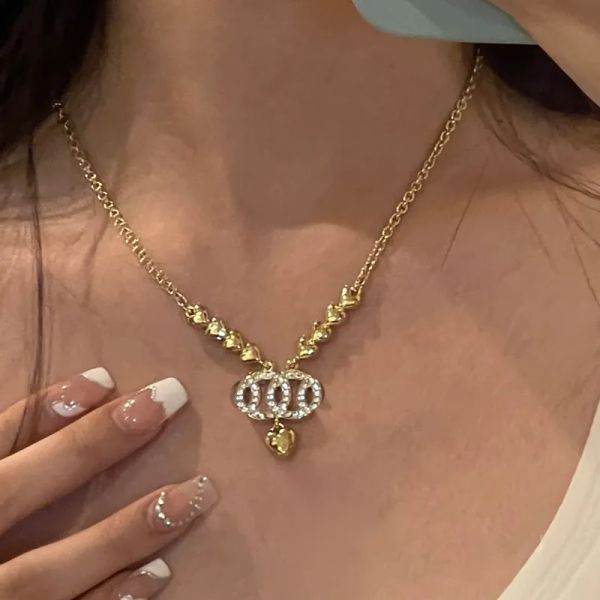 

luxury jewelry classic c brand womens choker necklaces luxury designer necklace for woman water drop peach heart neck lace fashion jewelry a, Silver