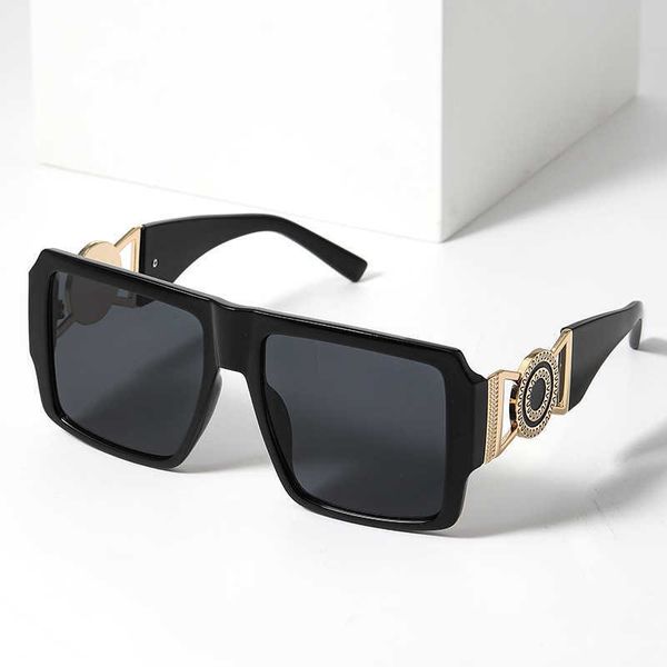 

new generous frame fashionable men's and women's trendy sunglasses versatile sun visors 398, White;black