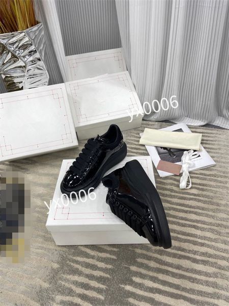 

2023 new luxury brand womans quality classics sneaker casual shoes trainers dress shoes leather breathable open for change outdoor sports sn, Black