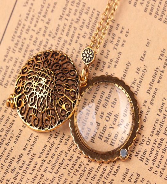 

kimter hollow pattern circle cabochon domed magnifying glass necklace magnifier pendant antique gold alloy necklaces jewelr4834376, Silver