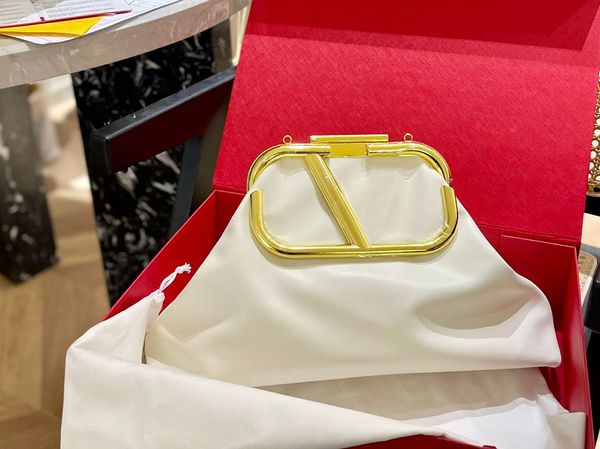 

soft shoulder handbag new design cloud bag fashion clutch 2023 bag designer bag qdesd