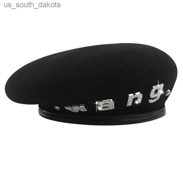 

new fashion solid color designer brand black letters rhinestone female beret casual painter hat famous brand elegant female hat l230523, Blue;gray